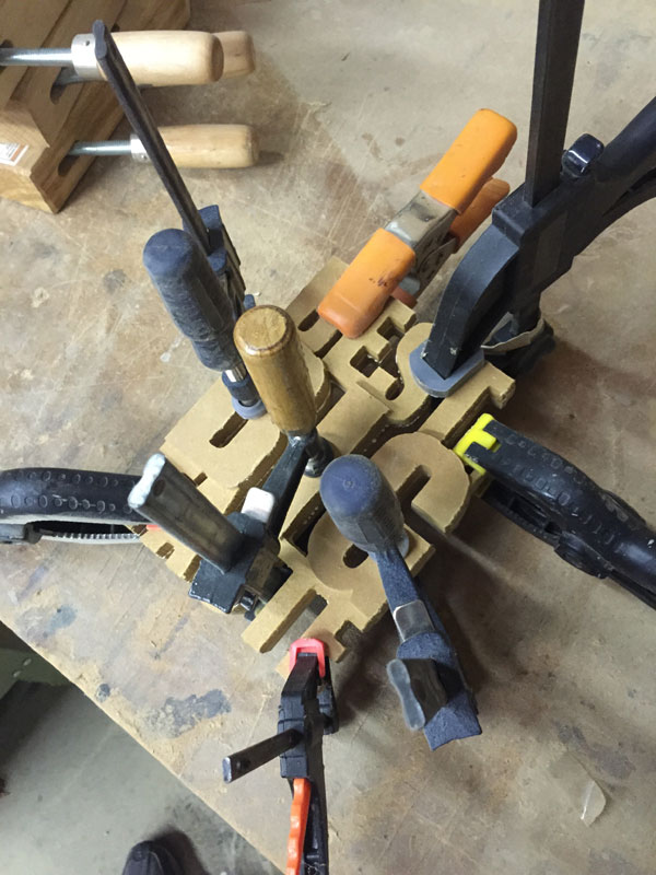bestof_glueingletters