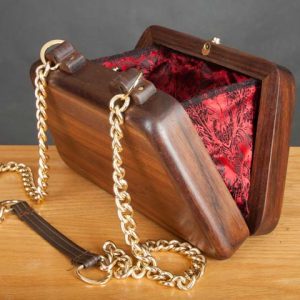 carvedpurse5.jpg